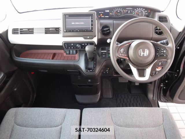 Honda N BOX 2022-02 209365-1