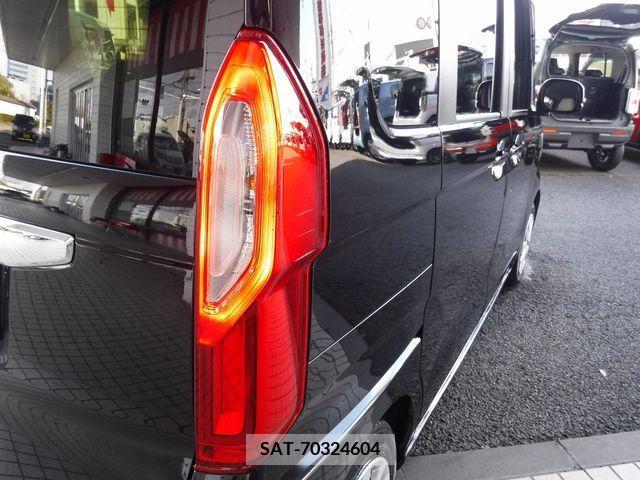 Honda N BOX 2022-02 209365-4