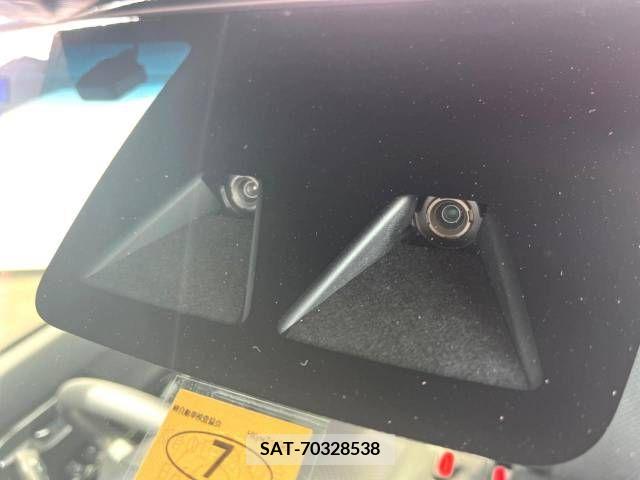 Daihatsu MOVE CUSTOM 2018-04 309382-3