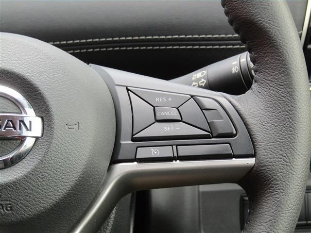 Nissan SERENA 2019-03 1682-12
