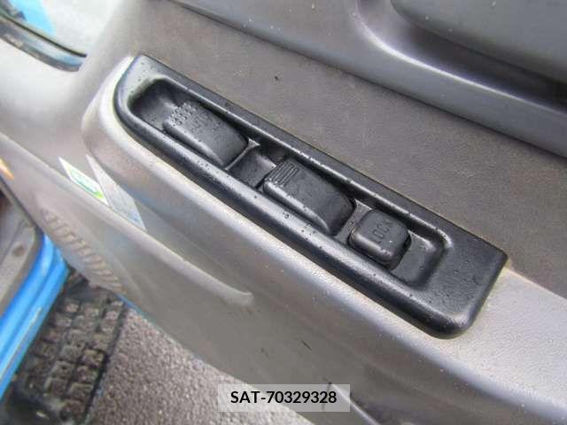 Isuzu ELF TRUCK 2005-03 297072-15