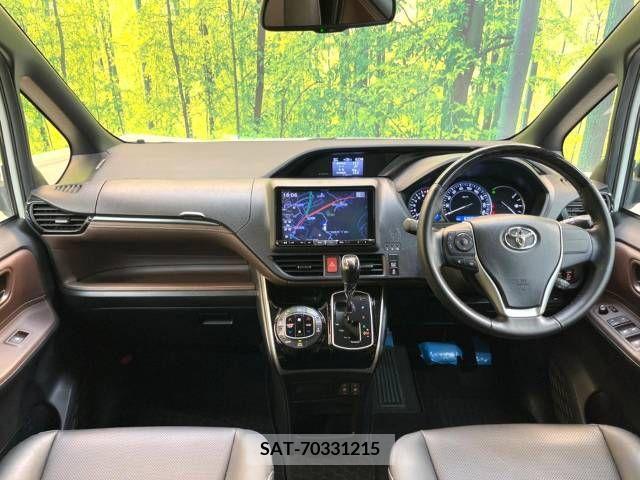 Toyota ESQUIRE 2015-04 268543-1