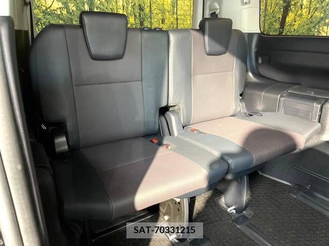 Toyota ESQUIRE 2015-04 268543-11