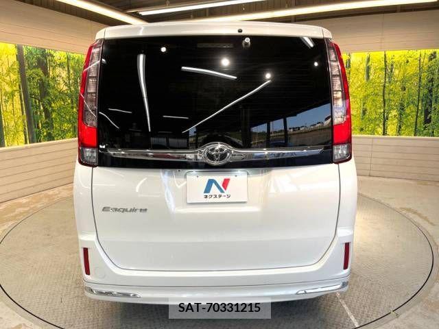 Toyota ESQUIRE 2015-04 268543-16