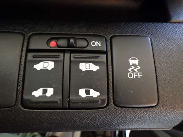 Honda e 2010-08 18978-14