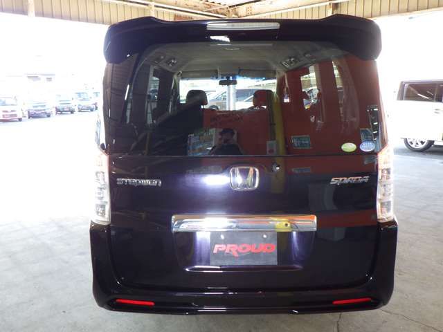 Honda e 2010-08 18978-7