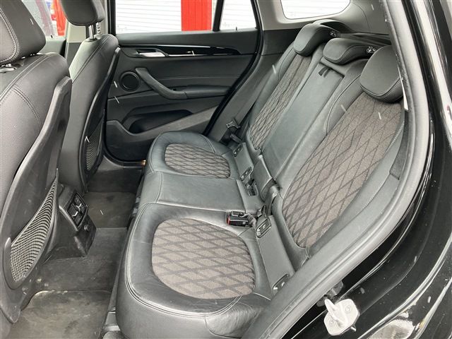 Bmw X1 2016-09 181813-16