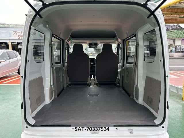 Suzuki EVERY 2022-10 216615-13