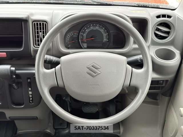 Suzuki EVERY 2022-10 216615-9