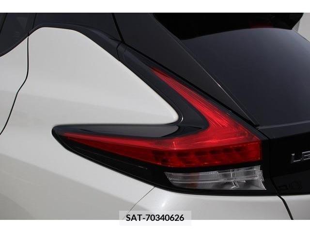 Nissan LEAF 2018-01 274719-13
