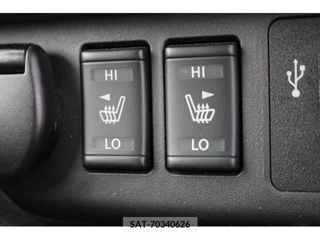 Nissan LEAF 2018-01 274719-3