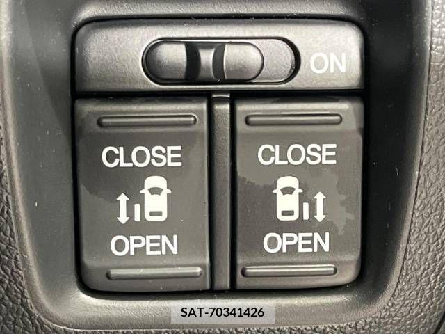Honda N BOX CUSTOM 2017-01 229871-5