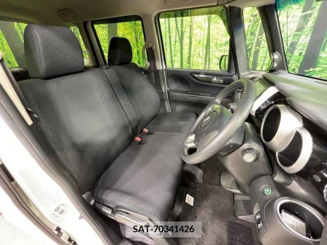 Honda N BOX CUSTOM 2017-01 229871-8