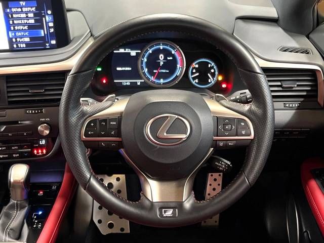 Lexus RX 2022-02 186855-11