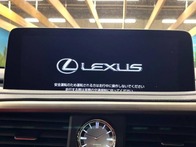 Lexus RX 2022-02 186855-2