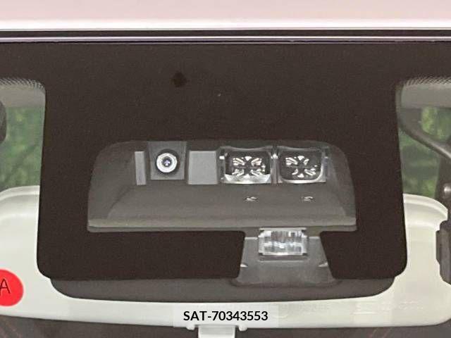 Suzuki SWIFT 2018-08 286599-2