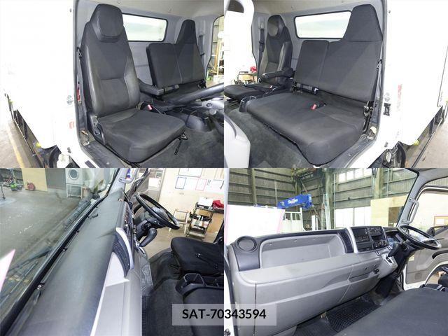 Mitsubishi CANTER 2016-09 264672-12