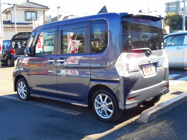 Daihatsu TANTO CUSTOM 2018-04 182869-8