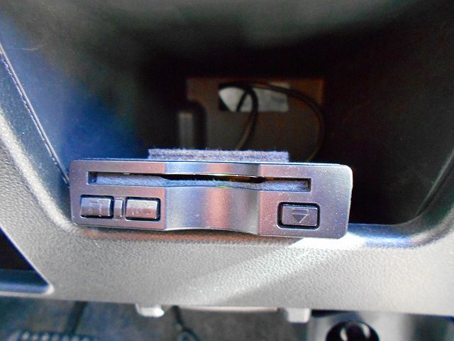 Daihatsu TANTO CUSTOM 2018-04 182869-11