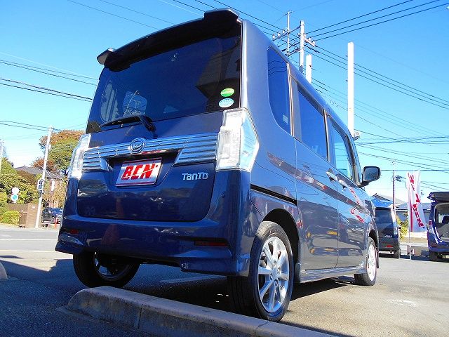 Daihatsu TANTO CUSTOM 2018-04 182869-24