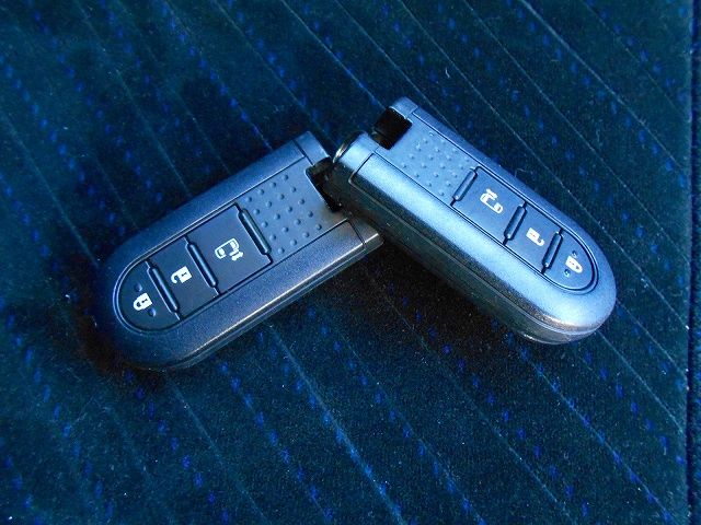 Daihatsu TANTO CUSTOM 2018-04 182869-5