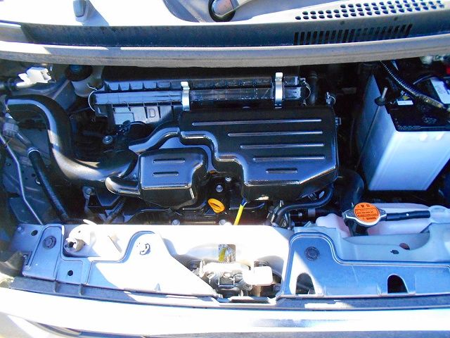 Daihatsu TANTO CUSTOM 2018-04 182869-27
