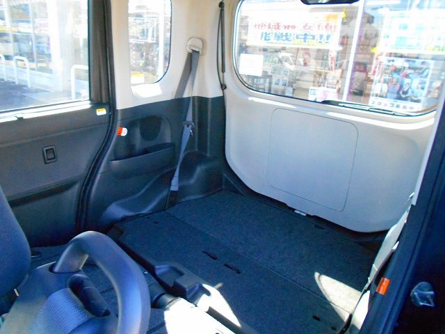 Daihatsu TANTO CUSTOM 2018-04 182869-22