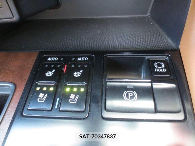 Lexus RX 2020-10 391932-12