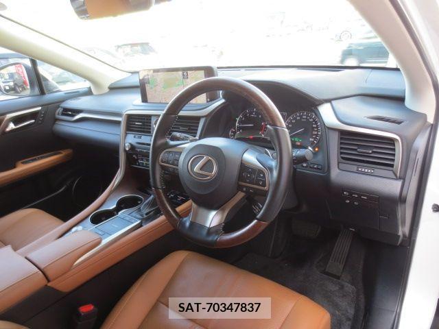 Lexus RX 2020-10 391932-1