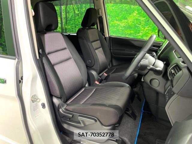 Nissan SERENA 2019-02 367728-8