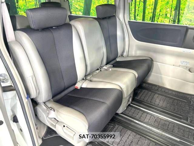 Nissan ELGRAND 2004-06 302510-9