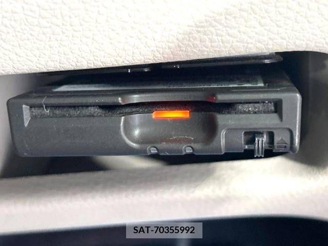 Nissan ELGRAND 2004-06 302510-5