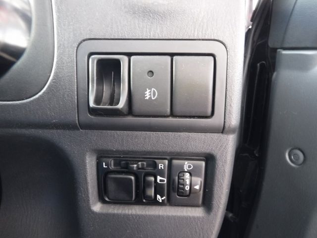 Suzuki JIMNY 2017-01 24450-12