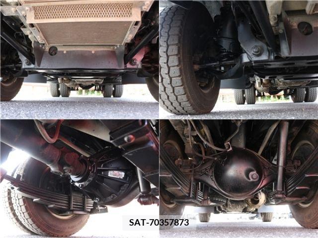 Isuzu ELF TRUCK 2017-01 297078-18