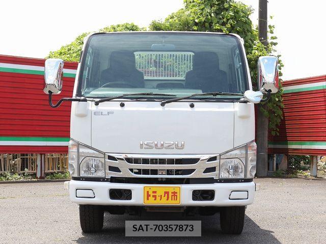 Isuzu ELF TRUCK 2017-01 297078-3