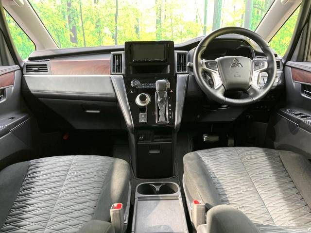 Mitsubishi DELICA D5 2022-12 10052-1