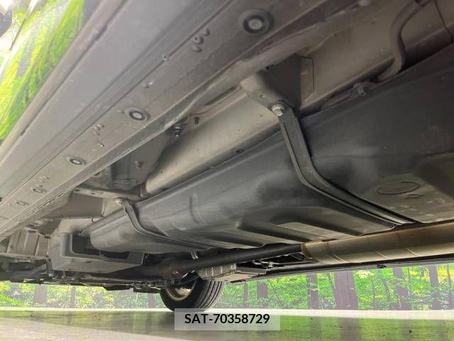 Toyota VELLFIRE 2009-10 385691-19