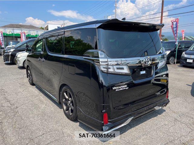 Toyota VELLFIRE 2019-01 371716-5