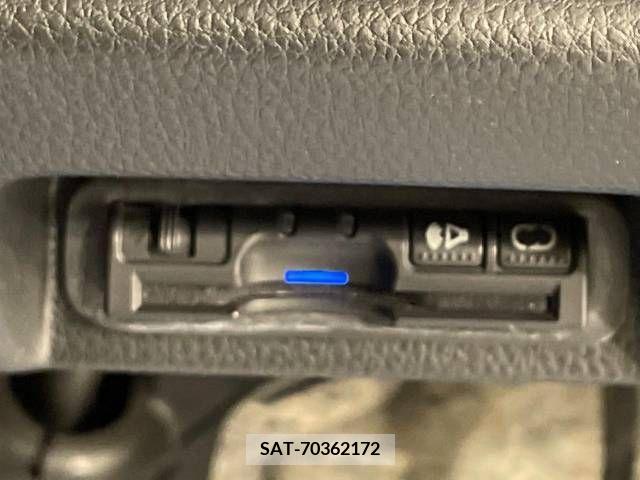 Honda N-VAN 2018-10 307939-6