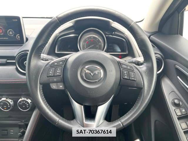Mazda DEMIO 2015-07 352957-8