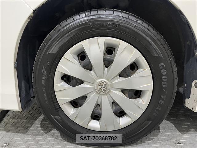 Toyota VOXY 2014-09 371639-25