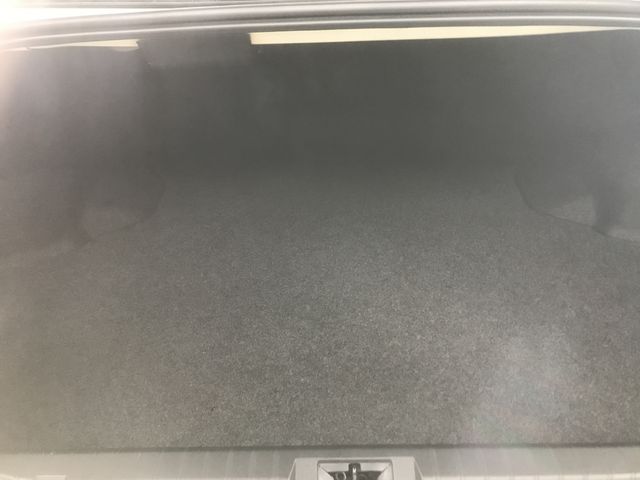 Subaru LEGACY B4 2015-08 184497-14