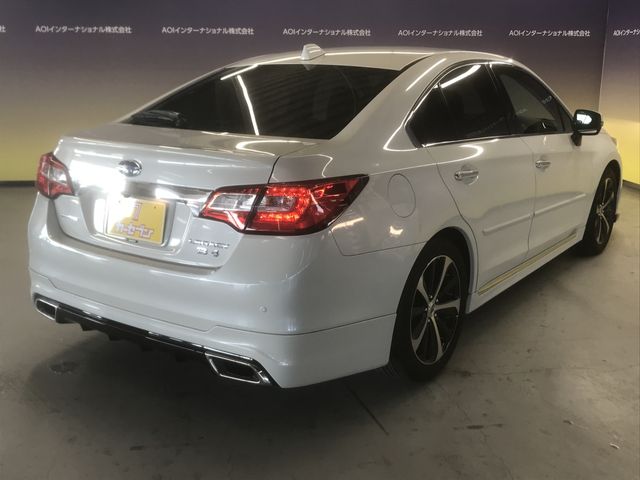 Subaru LEGACY B4 2015-08 184497-4