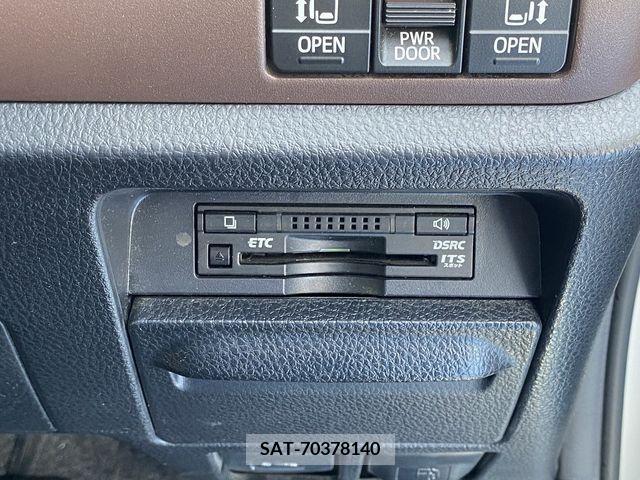 Toyota ESQUIRE 2015-11 330453-20