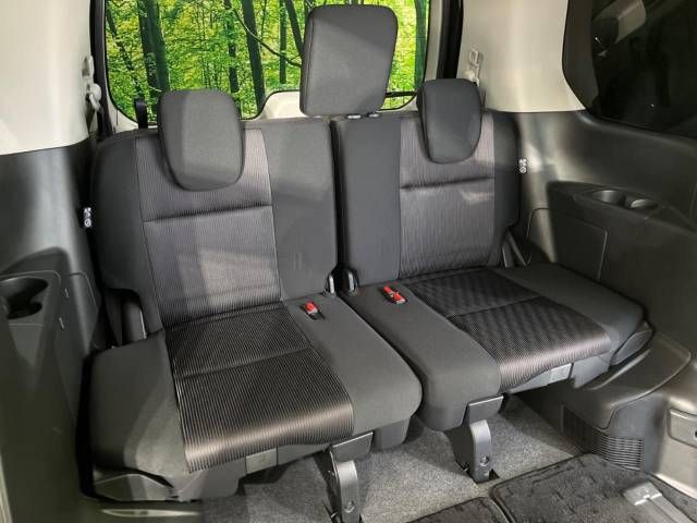 Nissan SERENA 2018-05 10246-10