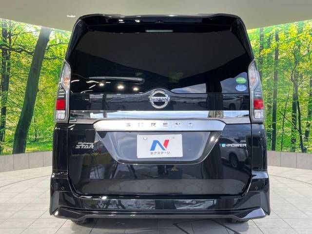 Nissan SERENA 2018-05 10246-16