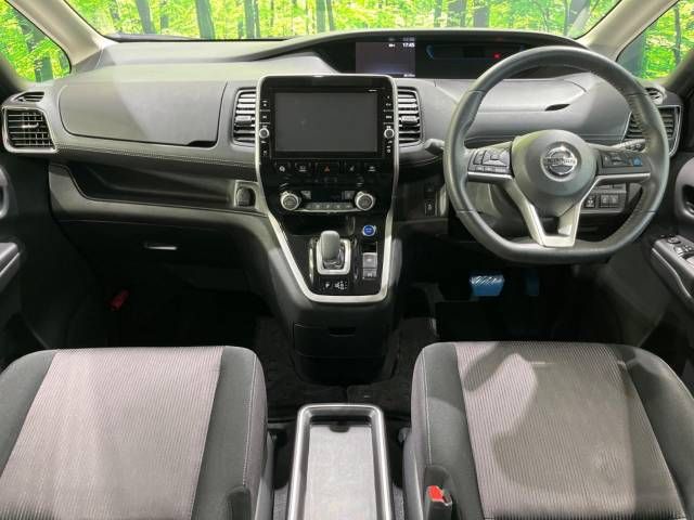 Nissan SERENA 2018-05 10246-1