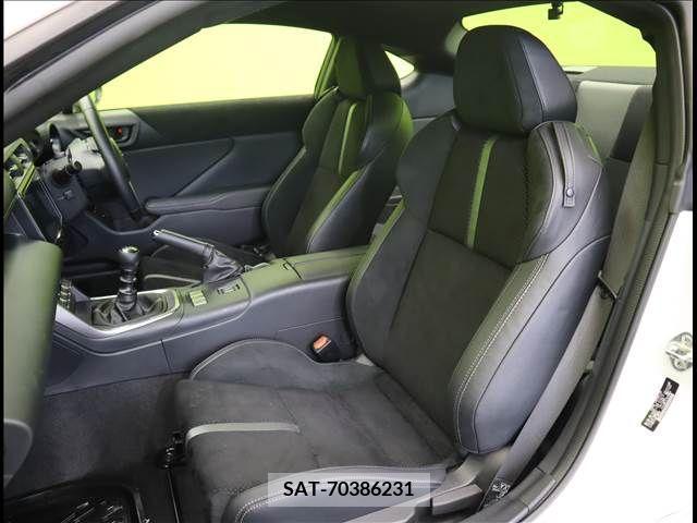 Toyota 86 2023-04 343083-25