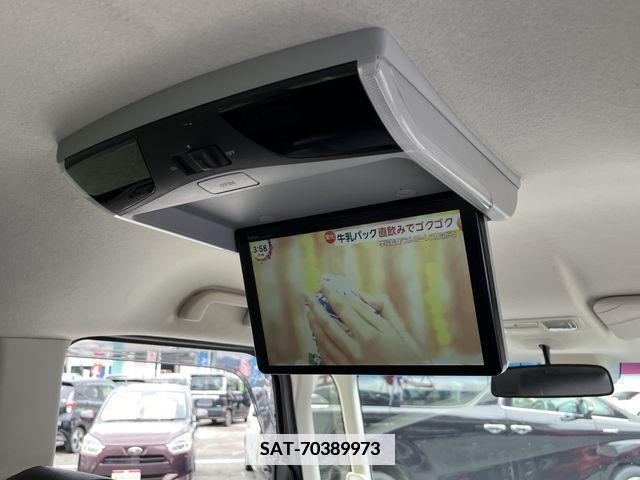 Honda N BOX 2019-04 339230-9