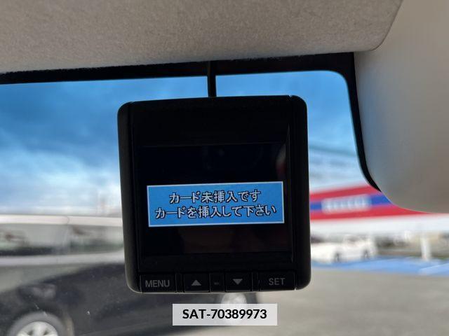 Honda N BOX 2019-04 339230-19